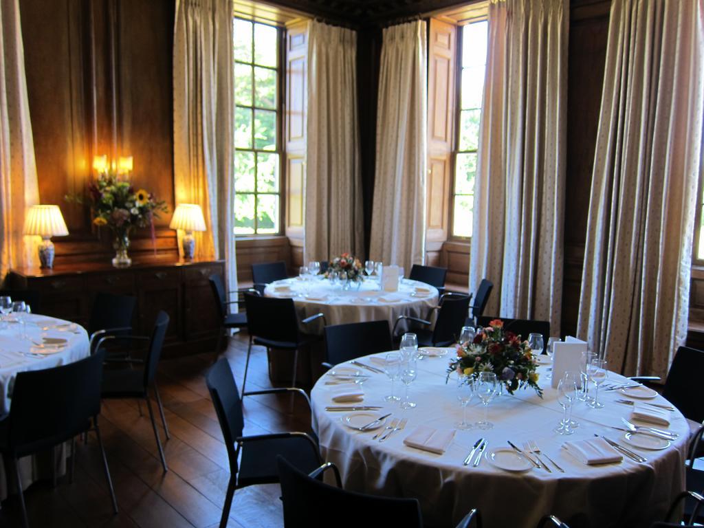 Chicheley Hall Kültér fotó